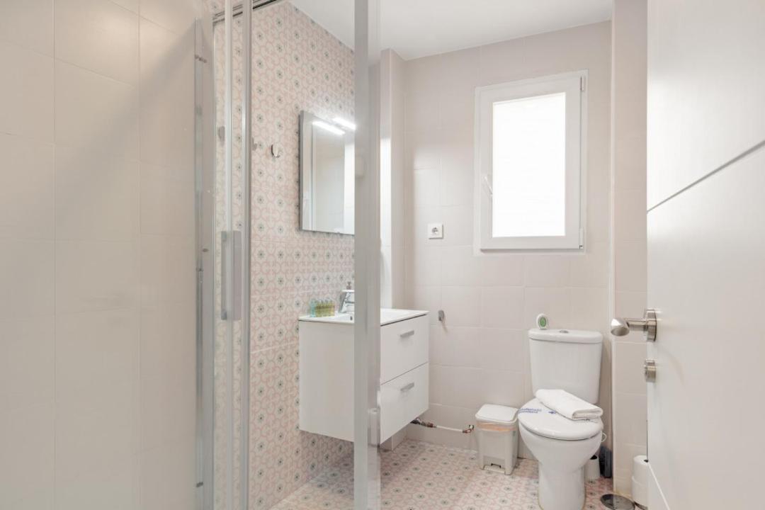 2 Bedrooms 1 Bathroom Furnished - Las Letras - Bright - Mintystay 马德里 外观 照片