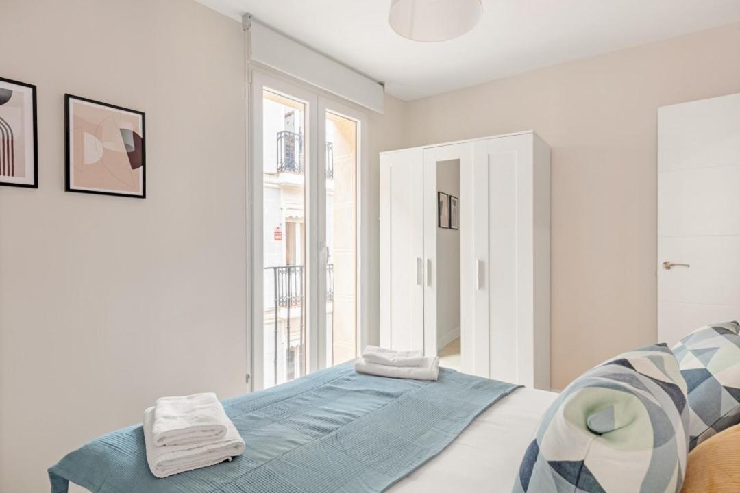 2 Bedrooms 1 Bathroom Furnished - Las Letras - Bright - Mintystay 马德里 外观 照片
