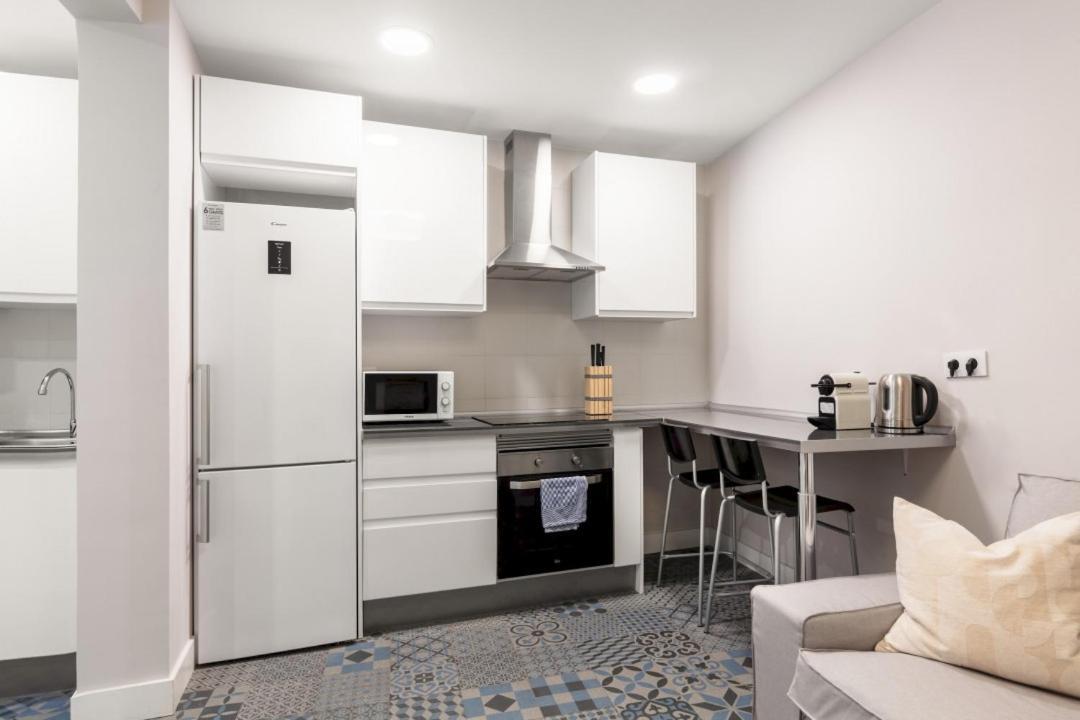 2 Bedrooms 1 Bathroom Furnished - Las Letras - Bright - Mintystay 马德里 外观 照片